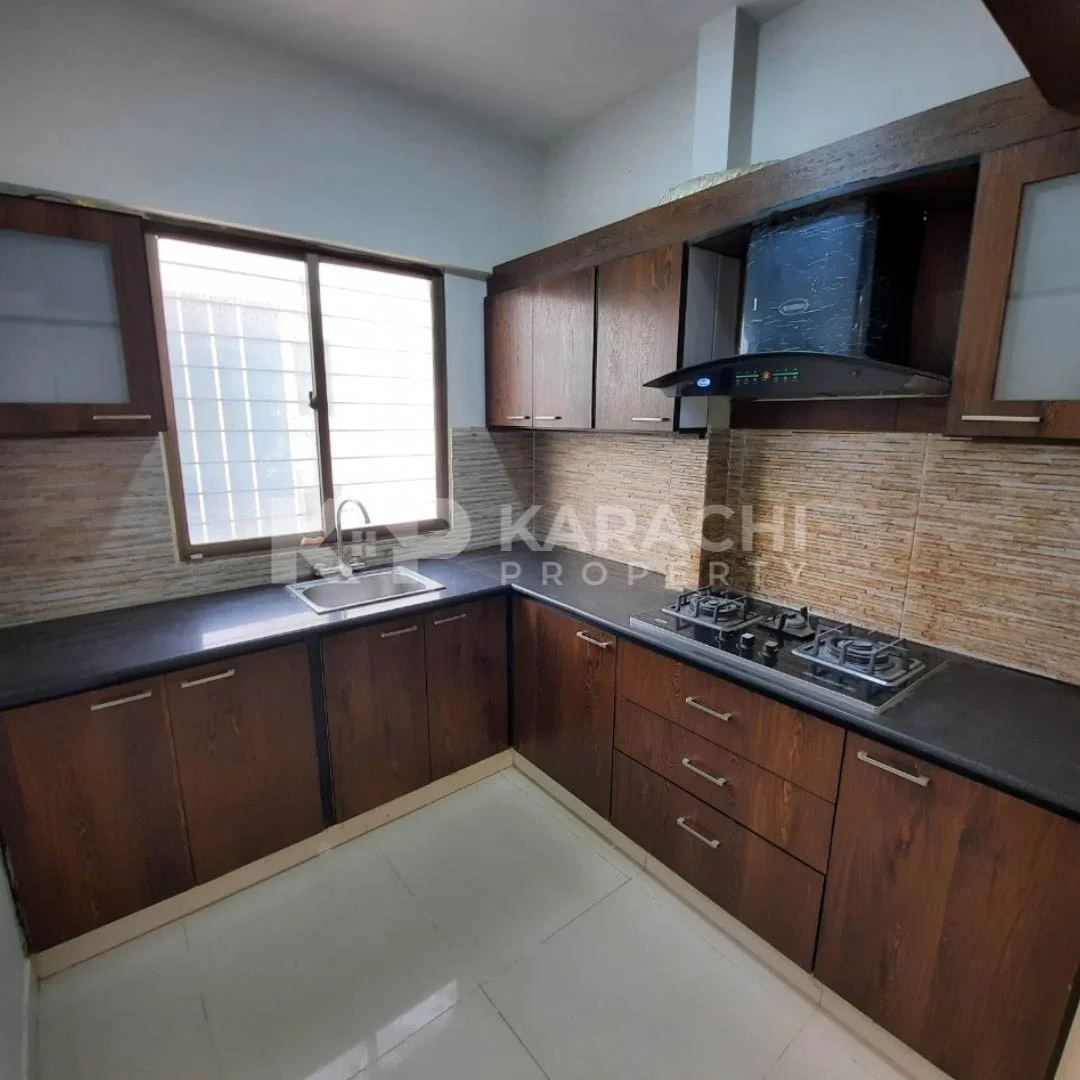 Comp 1_00470